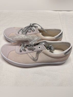 VANS Brand New Women’s Low-Top Casual Sneakers
